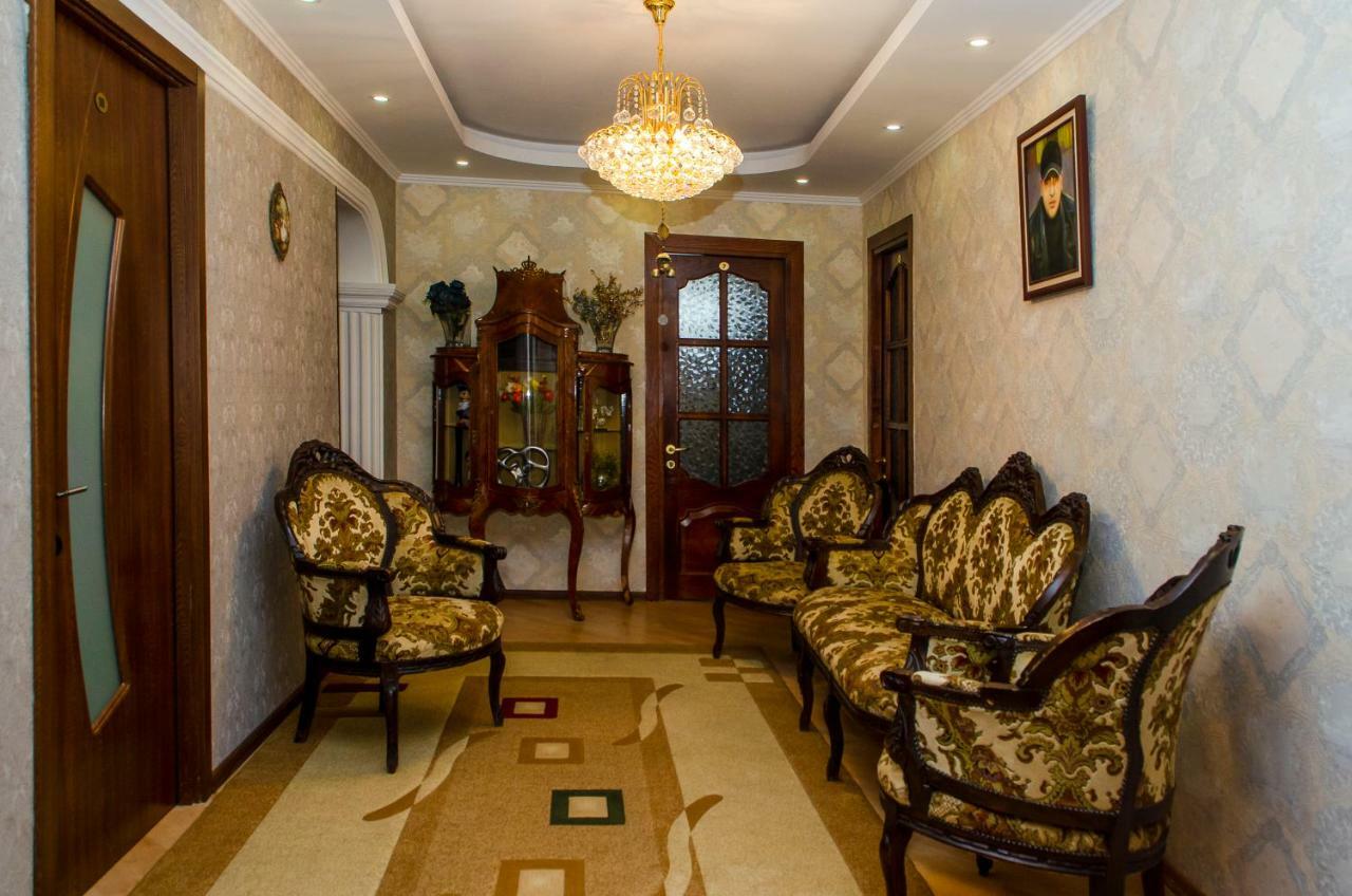 Hotel S.R Tiflis Dış mekan fotoğraf